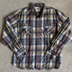 Levi’s Mens Long Sleeve Button Down Plaid Shirt